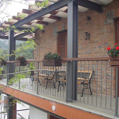 Archontiko I Misirlou Casa de hóspedes Kalopanagiotis Exterior foto