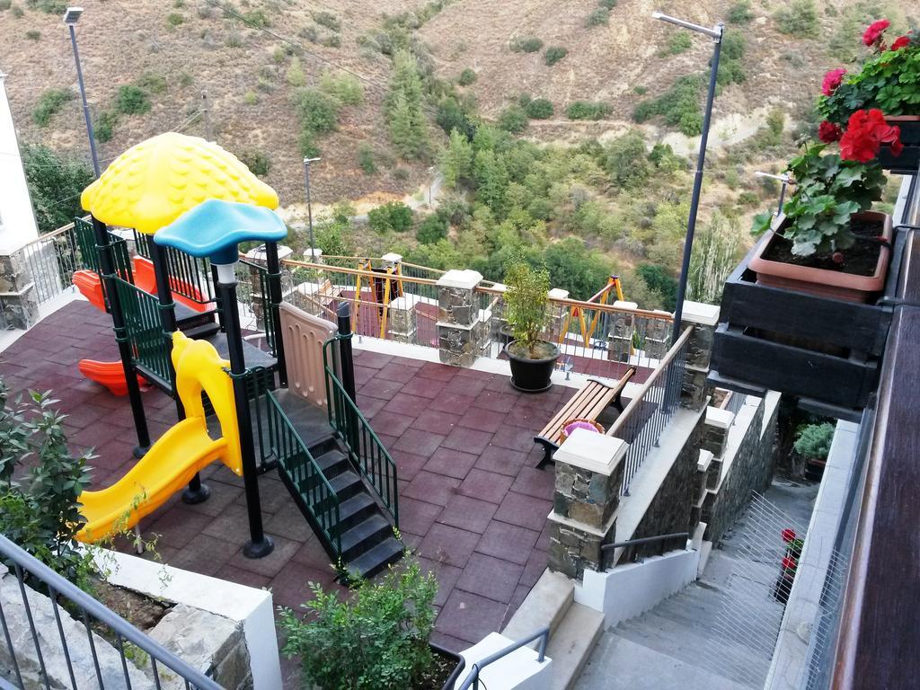 Archontiko I Misirlou Casa de hóspedes Kalopanagiotis Exterior foto